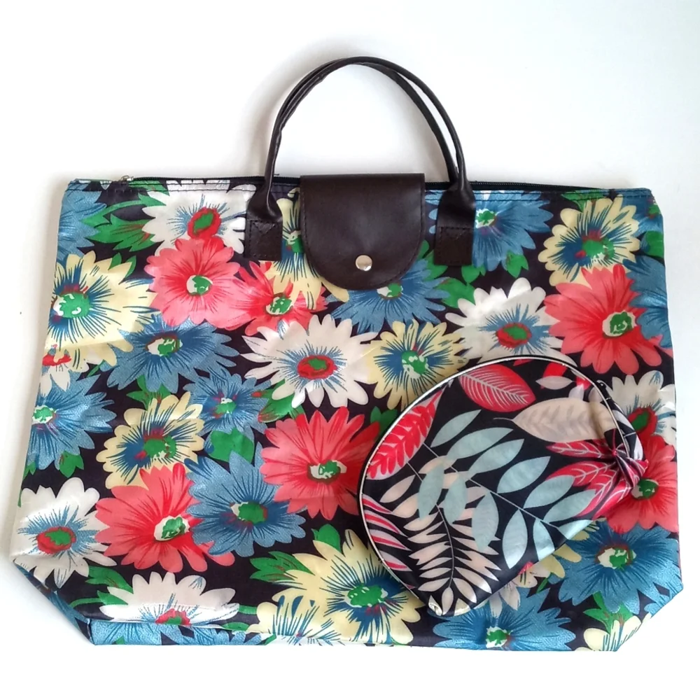 Travel Foldable Floral Vinyl Tote Bag with 3 Matching Pouches